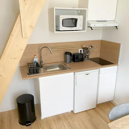 Apartment T2 *